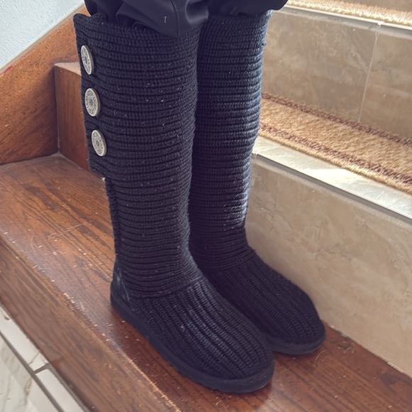 UGG Women's Black Knit Button Boots - Picture 4 of 17